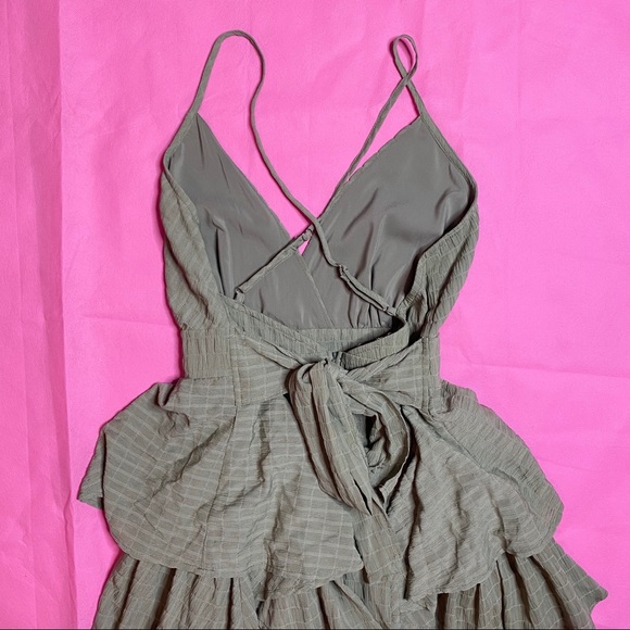 Style Rack Romper - Picture 3 of 3